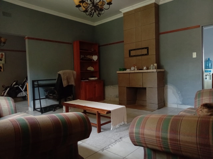 3 Bedroom Property for Sale in Kroonheuwel Free State